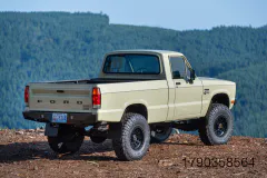 Sasquatch-Courier-DSC_9873-2