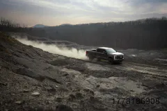 2027-ford-super-duty-carhartt-package-f-350-driving-1-www.dieselarmy.com