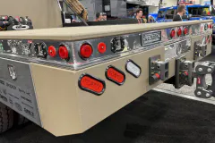 chevrolet-6500-flatbed-truck-8-www.dieselarmy.com