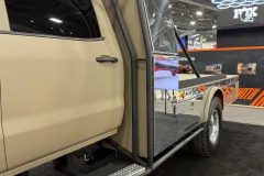 chevrolet-6500-flatbed-truck-9-www.dieselarmy.com