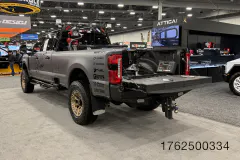 ford-f350-lippert-4-www.dieselarmy.com